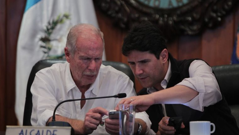 Alvaro Arzú y Ricardo Quiñónez. Foto: Prensa Libre