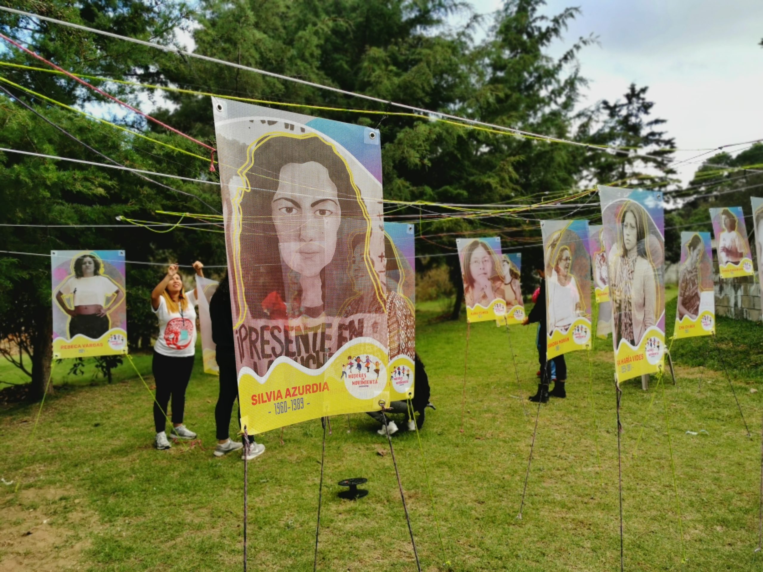 En una de las áreas se colocaron imágenes de mujeres líderes del país.